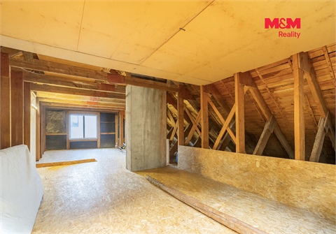 Prodej rodinného domu, 210 m² 2