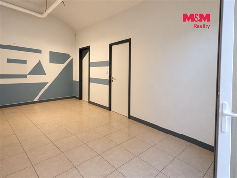 Pronájem obchodních prostor, 14 m² 2