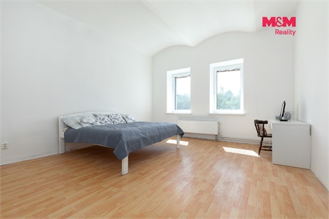 Prodej rodinného domu, 300 m² 2