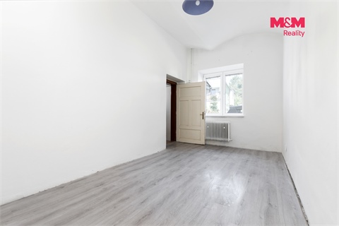 Prodej rodinného domu, 300 m² - 0