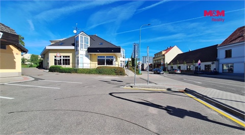 Pronájem obchodních prostor, 24 m² - 8