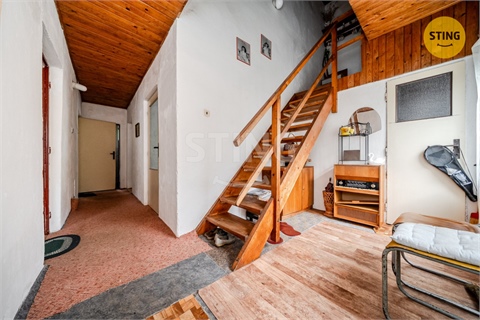 Prodej rodinného domu, 300 m² - 8