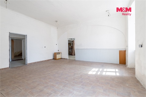 Prodej obchodních prostor, 108 m² 6