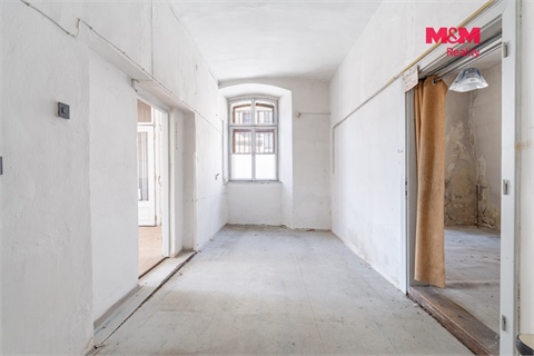 Prodej obchodních prostor, 108 m² 8