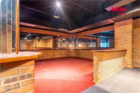 Prodej obchodních prostor, 324 m² 4