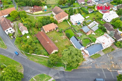 Prodej stavebního pozemku, 2 042 m² - 2