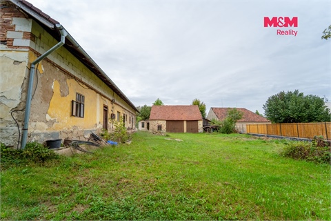 Prodej stavebního pozemku, 2 042 m² - 16