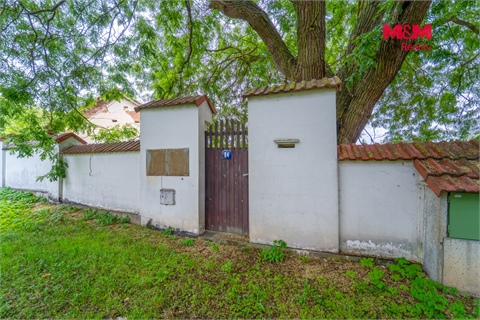 Prodej stavebního pozemku, 2 042 m² 18