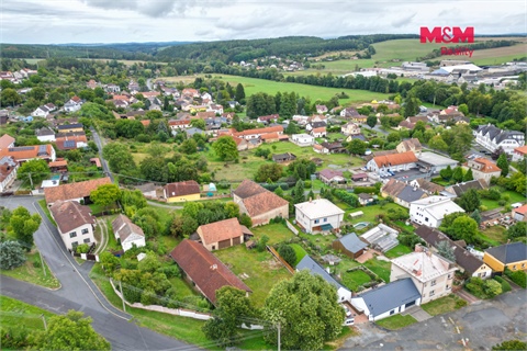 Prodej stavebního pozemku, 2 042 m² 12