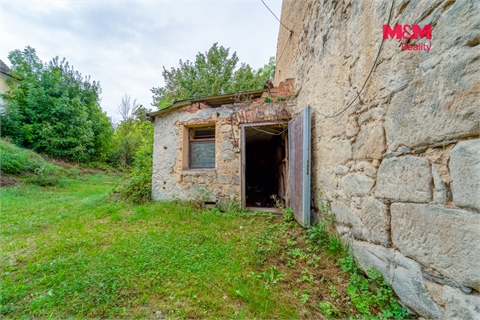 Prodej stavebního pozemku, 2 042 m² - 14