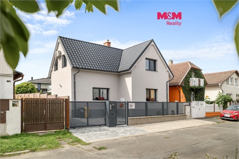 Prodej rodinného domu, 190 m²