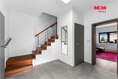 Prodej rodinného domu, 190 m² - 18