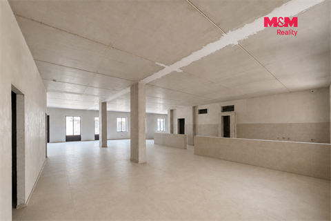 Pronájem restaurace, 244 m² 2