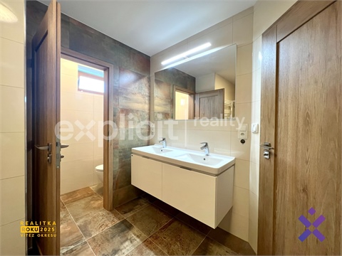 Pronájem bytu 4kk, 152 m² 16
