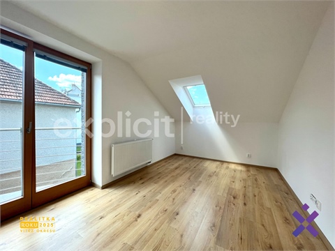 Pronájem bytu 4kk, 152 m² 8