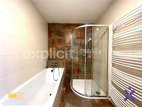 Pronájem bytu 4kk, 152 m² 18