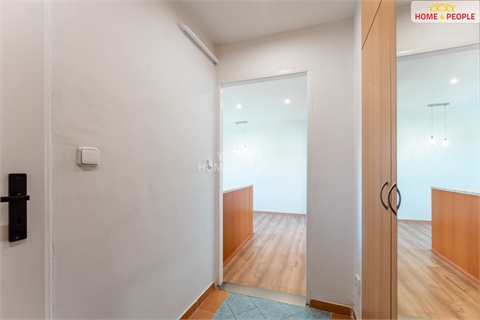Prodej bytu 2+1, 56 m² 14