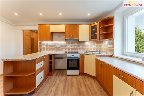 Prodej bytu 2+1, 56 m² 12