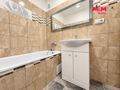 Prodej bytu 3+1, 69 m² - 2