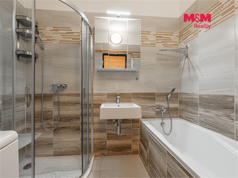 Prodej bytu 4kk, 73 m² - 0