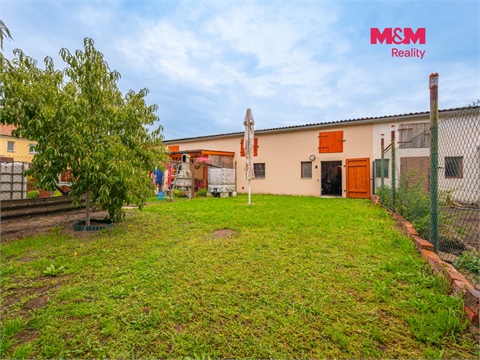 Prodej bytu 4kk, 73 m² 24