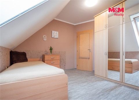 Prodej rodinného domu, 101 m² 14
