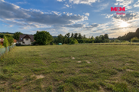 Prodej stavebního pozemku, 2 810 m² 2