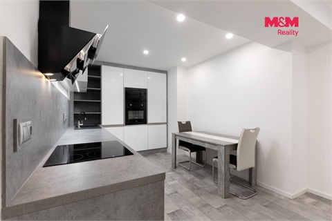 Prodej bytu 2kk, 55 m² - 2