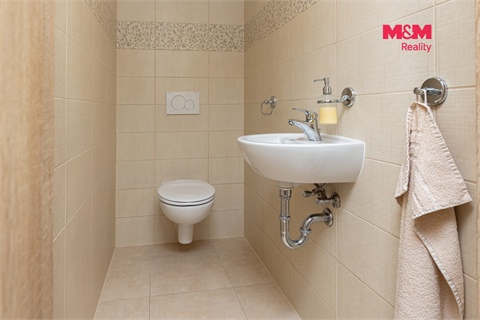 Prodej rodinného domu, 122 m² 24