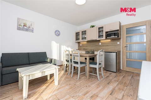 Prodej rodinného domu, 122 m² - 6
