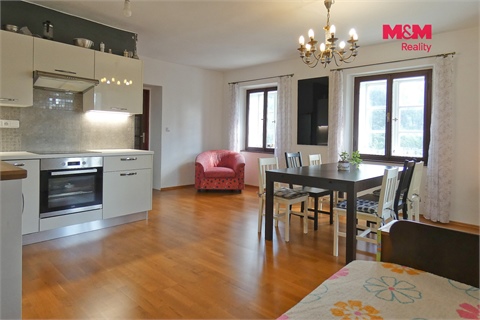 Prodej rodinného domu, 254 m² 12