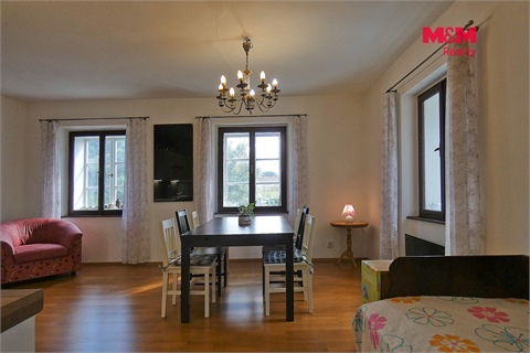 Prodej rodinného domu, 254 m² - 10
