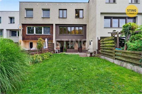 Prodej rodinného domu, 244 m² 2