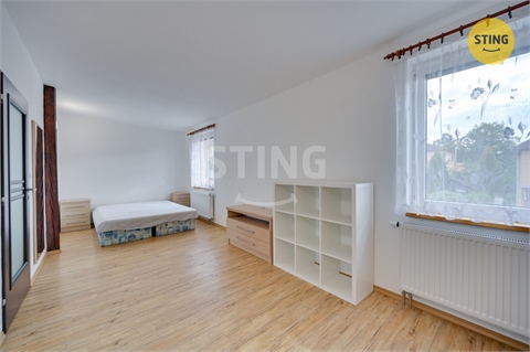 Prodej rodinného domu, 179 m² 10