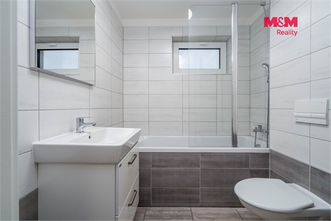 Prodej bytu 3kk, 81 m² 12