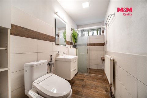 Prodej rodinného domu, 78 m² - 8