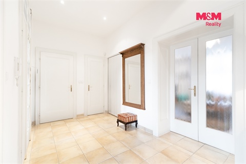 Prodej komerčního objektu, 600 m² 14