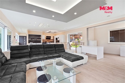 Prodej rodinného domu, 225 m² 6