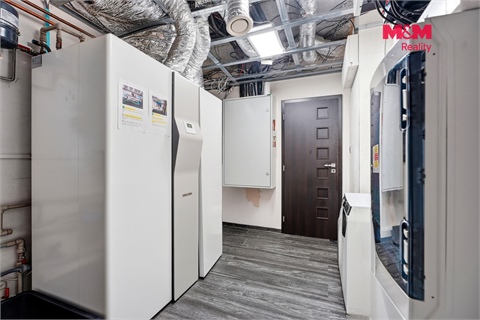 Prodej rodinného domu, 225 m² 16
