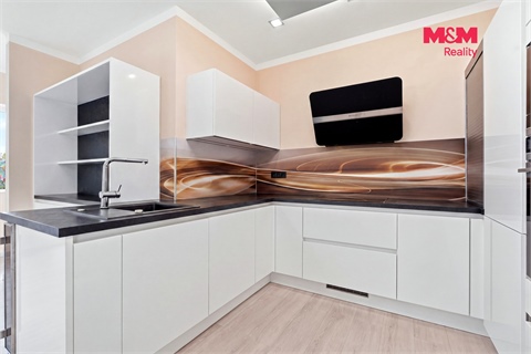 Prodej rodinného domu, 225 m² - 2