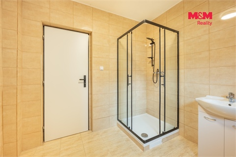 Prodej rodinného domu, 74 m² - 10