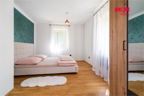 Prodej rodinného domu, 73 m² - 8