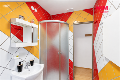 Prodej rodinného domu, 300 m² - 24