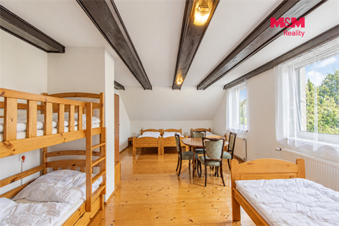 Prodej rodinného domu, 300 m² - 14