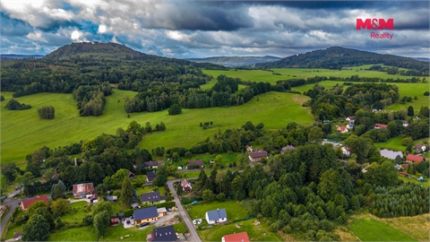 Prodej stavebního pozemku, 1 071 m² 14