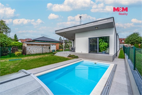 Prodej rodinného domu, 192 m² 2