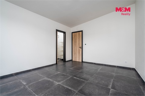 Prodej rodinného domu, 192 m² - 16