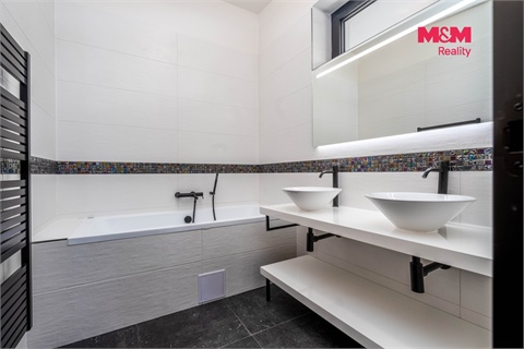 Prodej rodinného domu, 192 m² 22