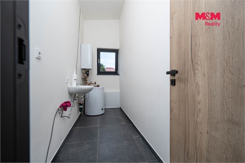 Prodej rodinného domu, 192 m² 24
