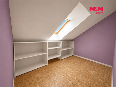 Prodej rodinného domu, 216 m² 18